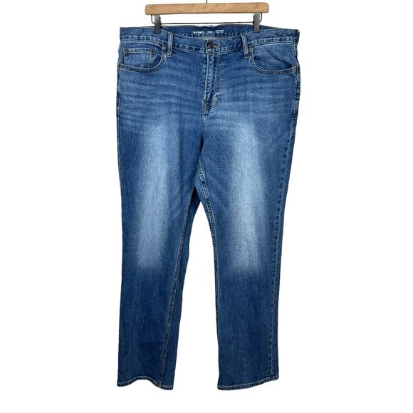 Old Navy 40x32 Men's Straight Leg Built in Flex Medium Wash Jeans - Picture 1 of 7